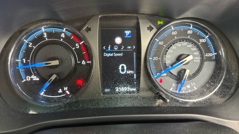 Toyota Hilux Diesel Invincible X D/Cab Pick Up 2.8 D-4D Auto
